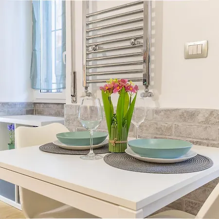 Daire Loft Con Cucina Collegamenti Diretti Per Fiumicino & Termini Vicino Metro A