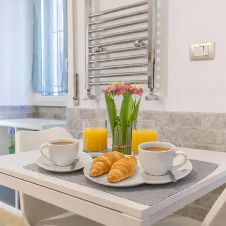 Apartment Open Space Moderno A 20 Minuti Dal Colosseo Vicino Metro A E C Rom